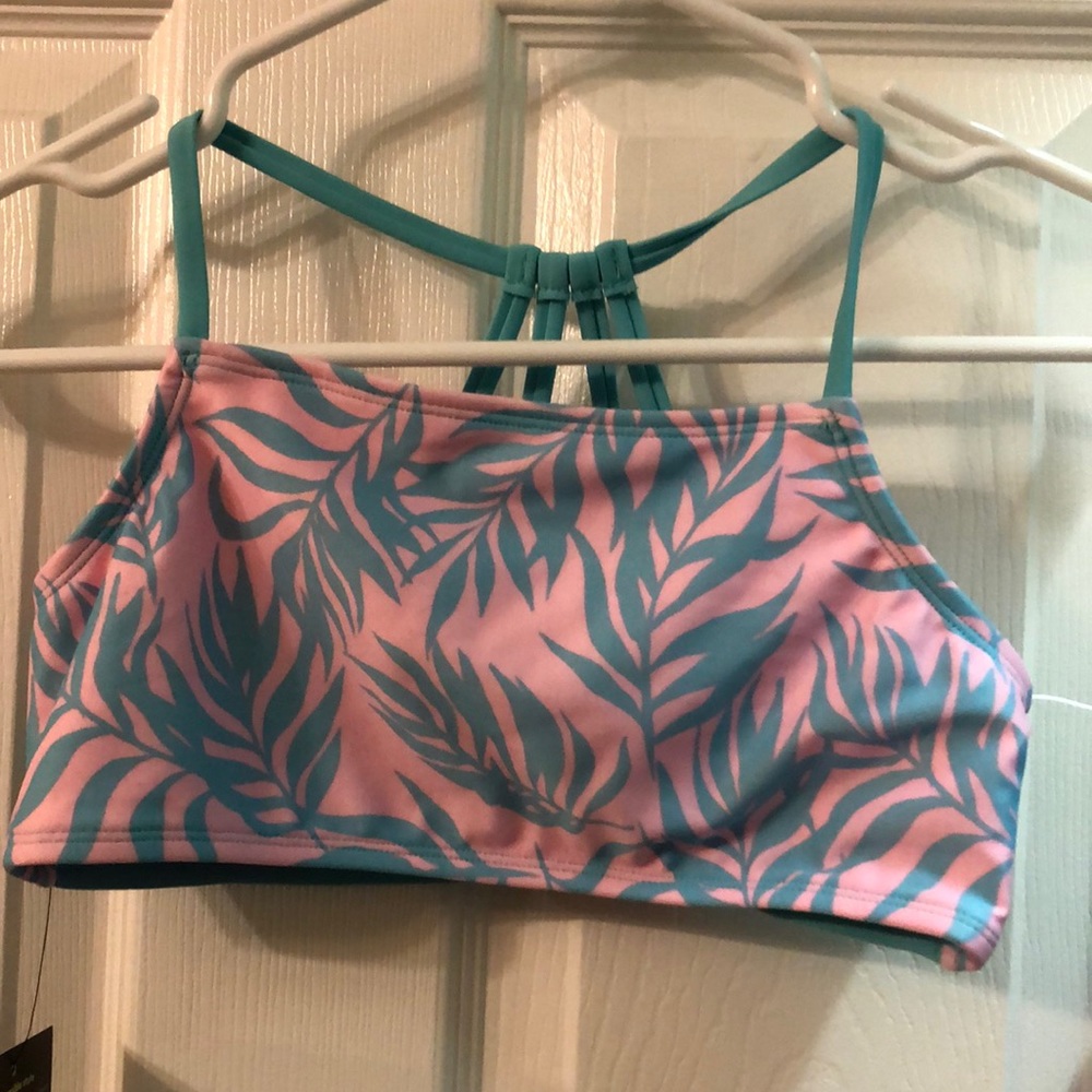 Girl 3 piece swimsuit. Art Class size L